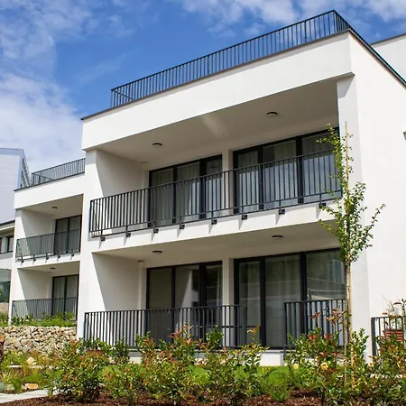 Taxis - Hotel Bratislava